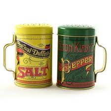 NOSTALGIC S&P SHAKER SET